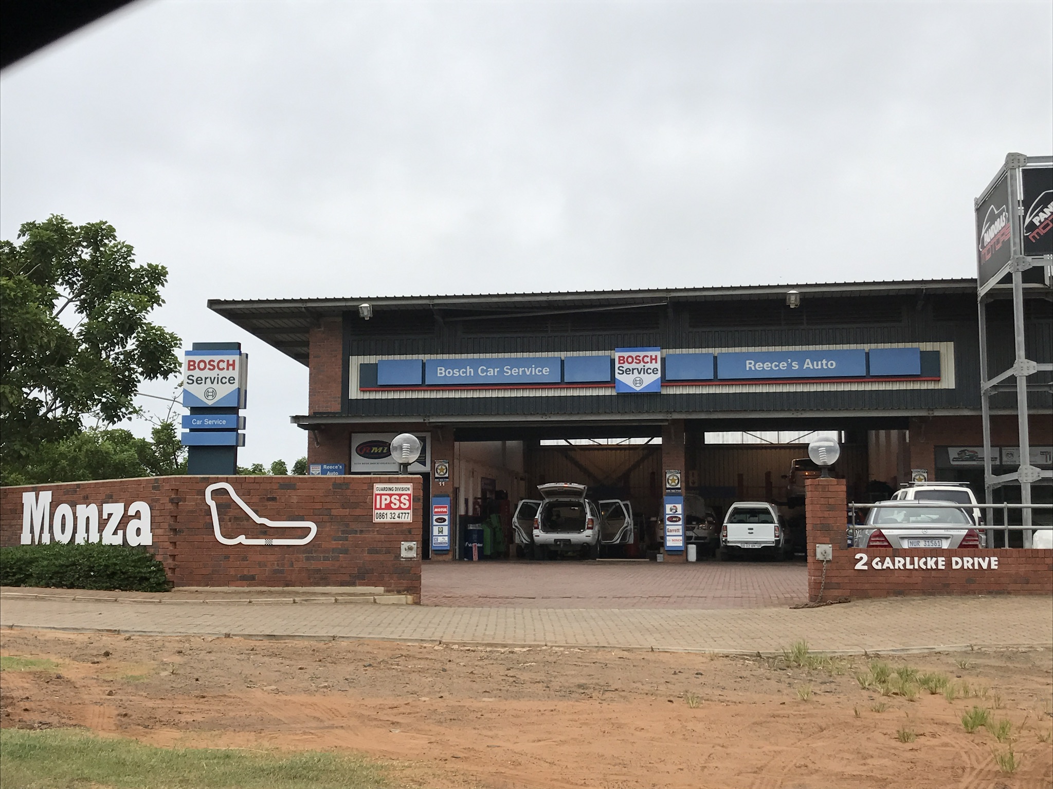 Ballito Bosch Car Service-Reece’s Auto picture