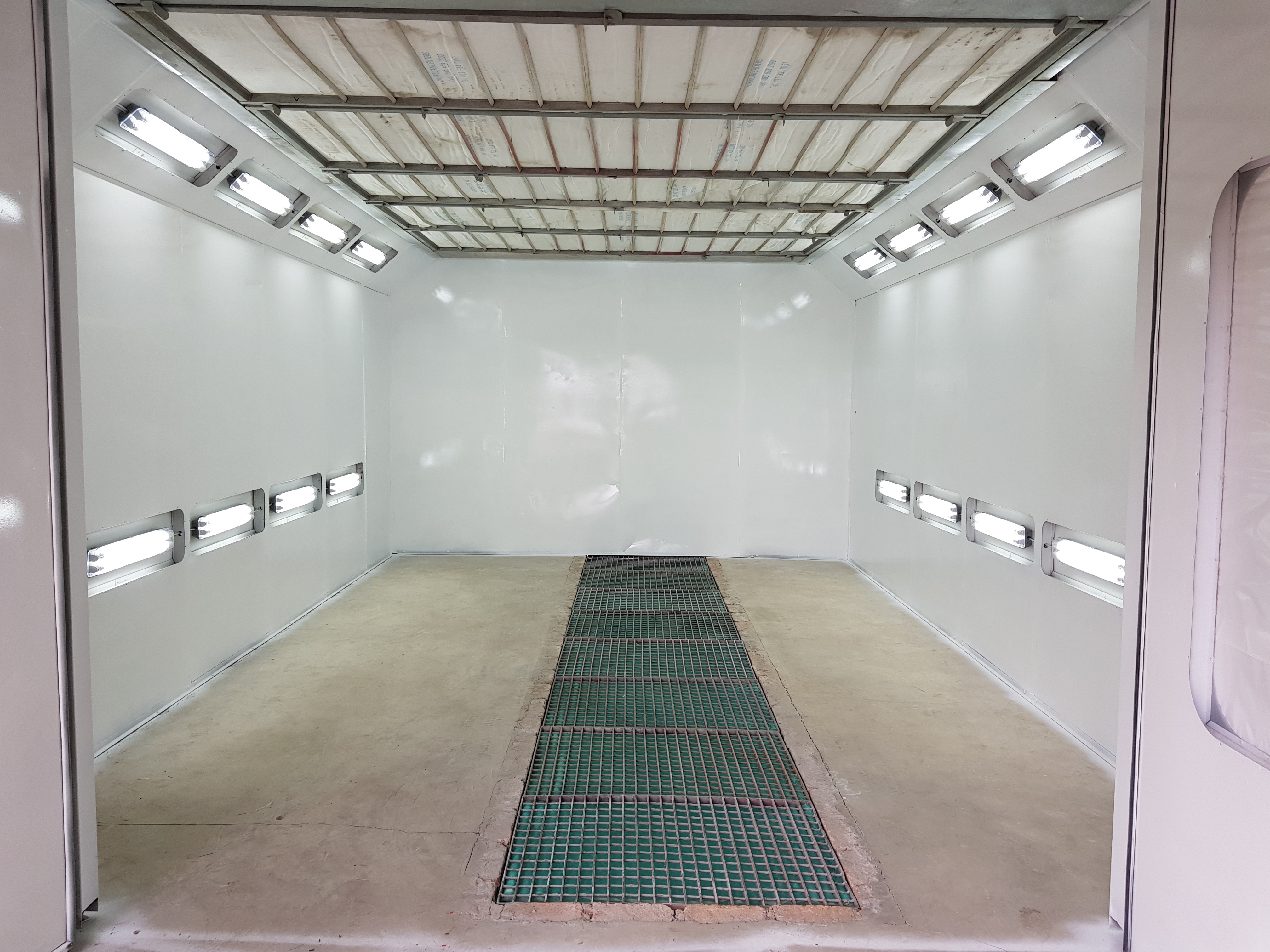 Covert Performance photo 583