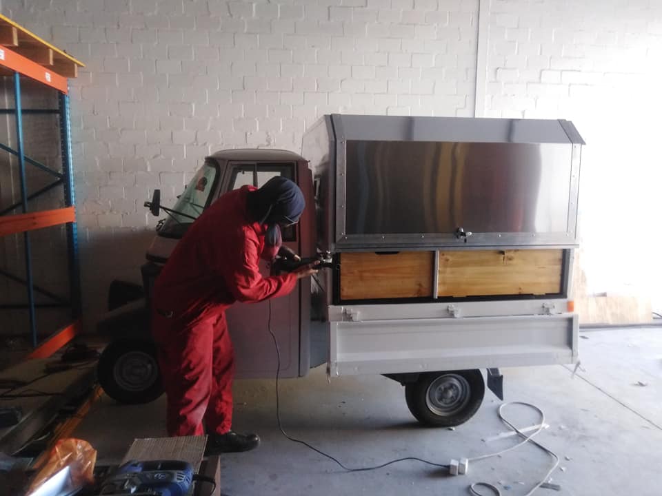 E B S motor repairs picture