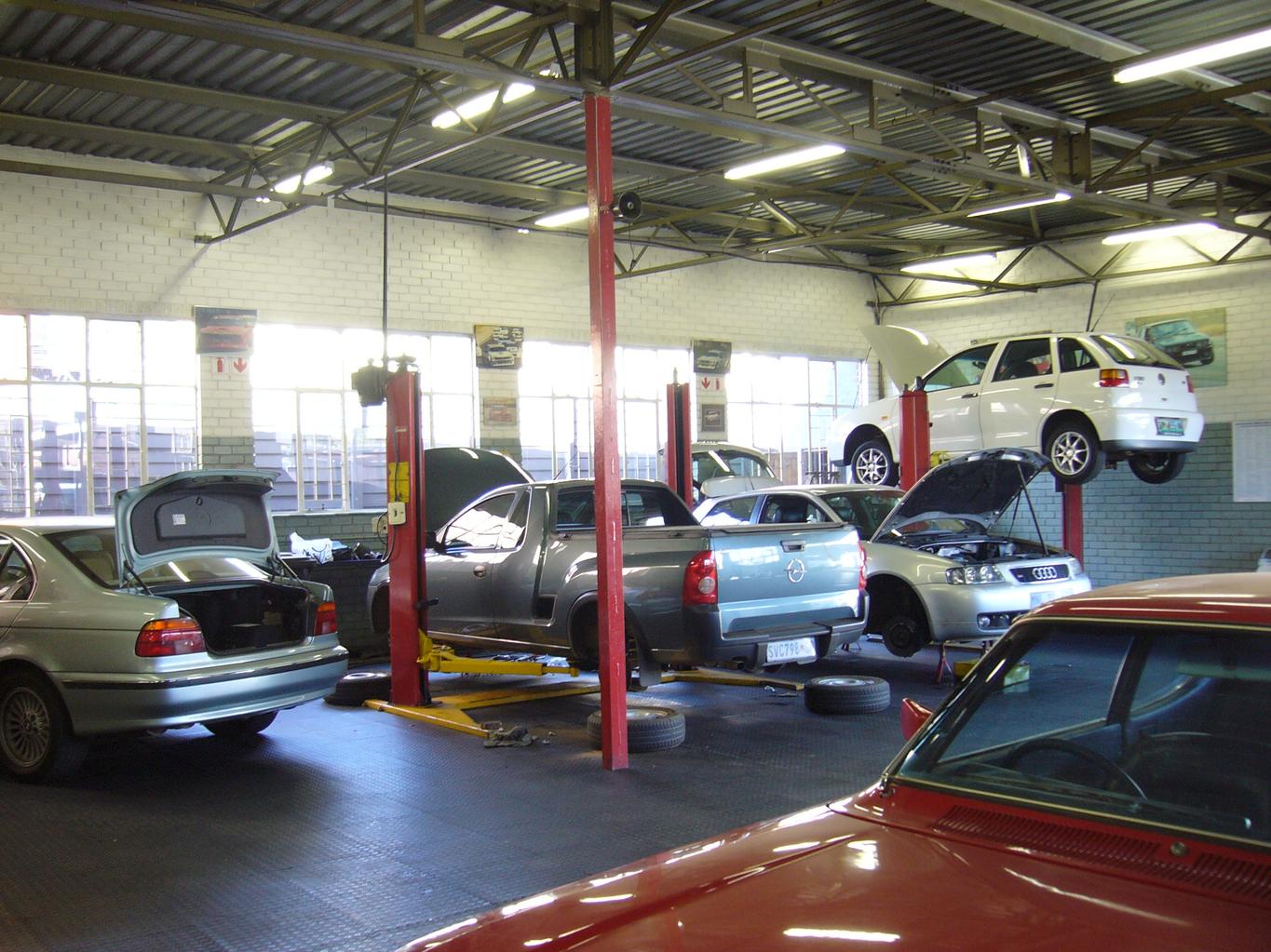 GLENRIDGE MOTORS photo 5