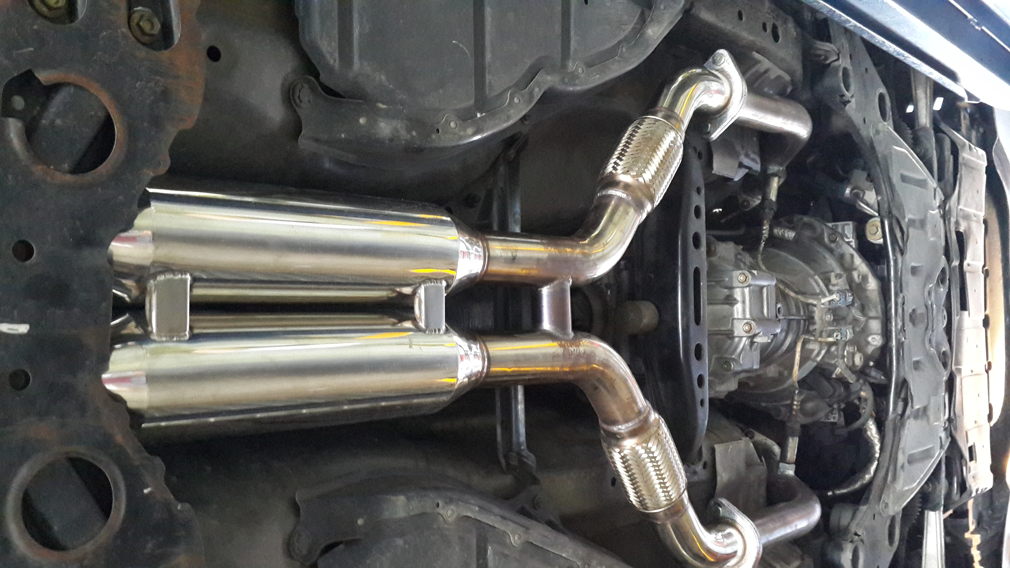 Hyperformance Auto Centre picture