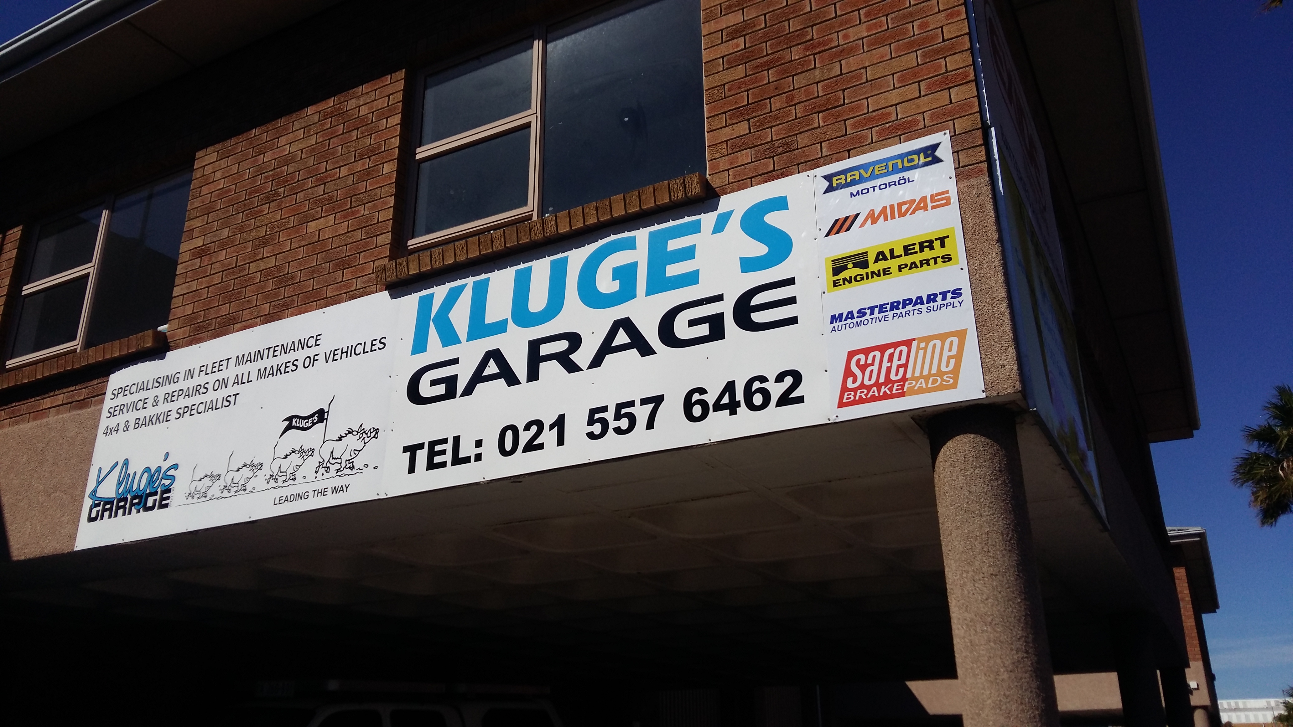 Kluge's Garage picture