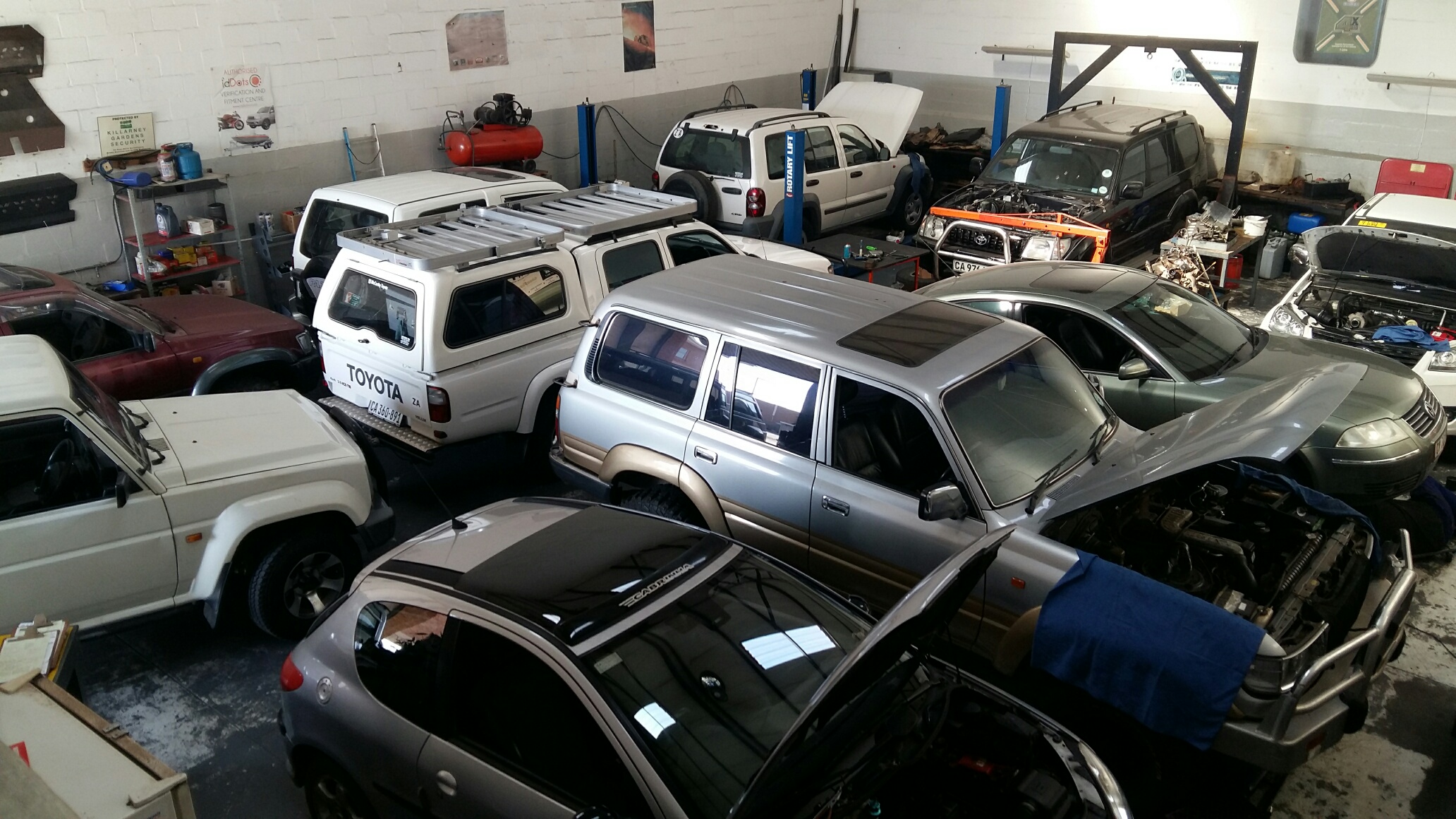 Kluge's Garage picture