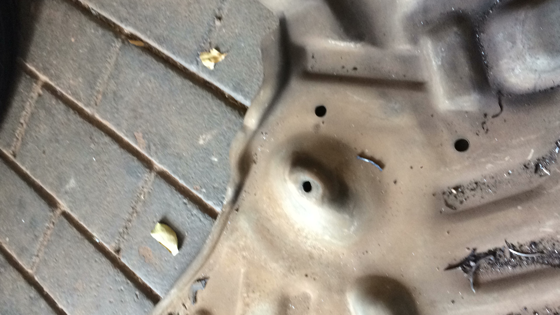 MAGOLIPH AUTO SERVICE picture