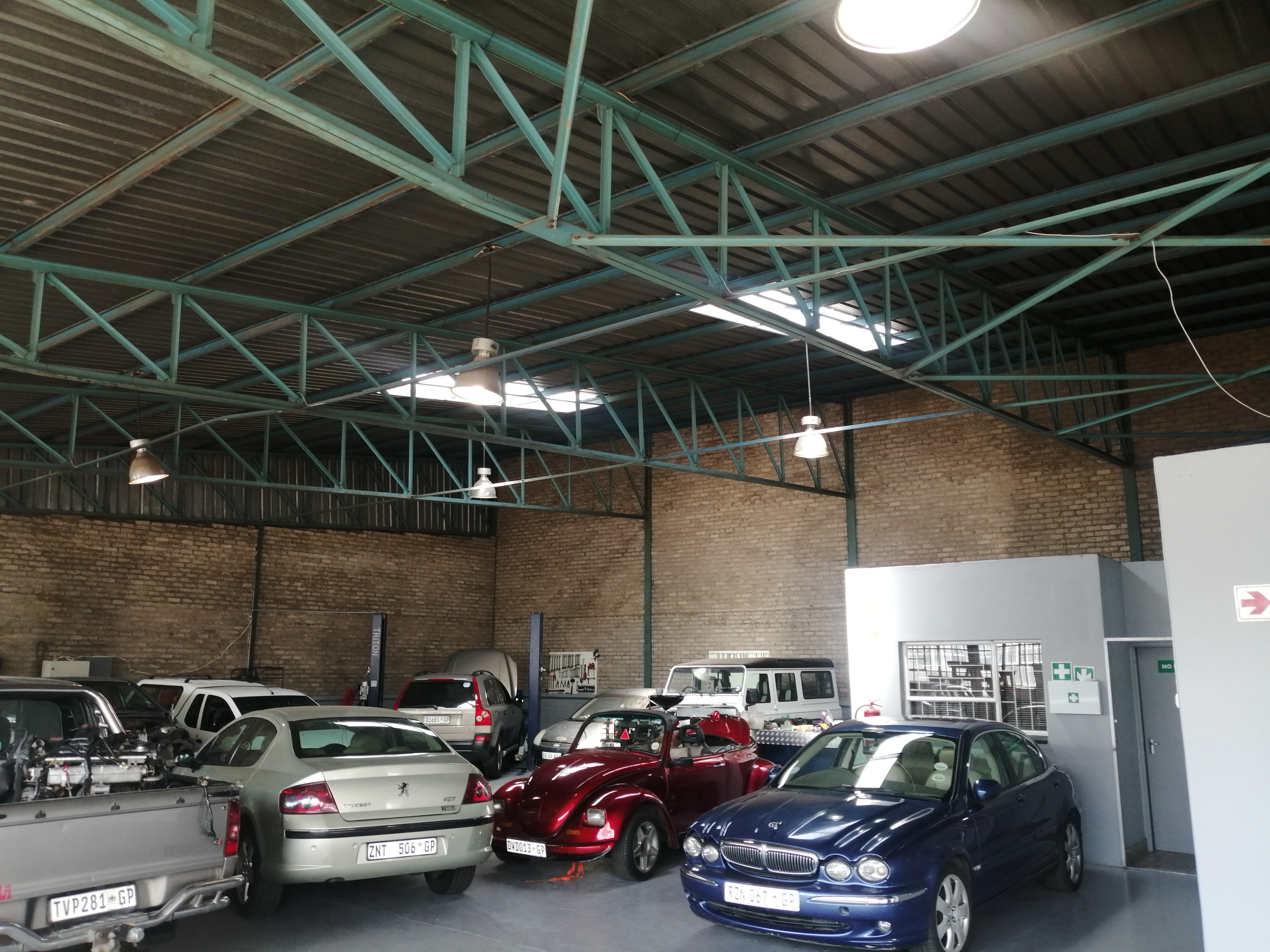 Bsf services & gearbox centre photo 857