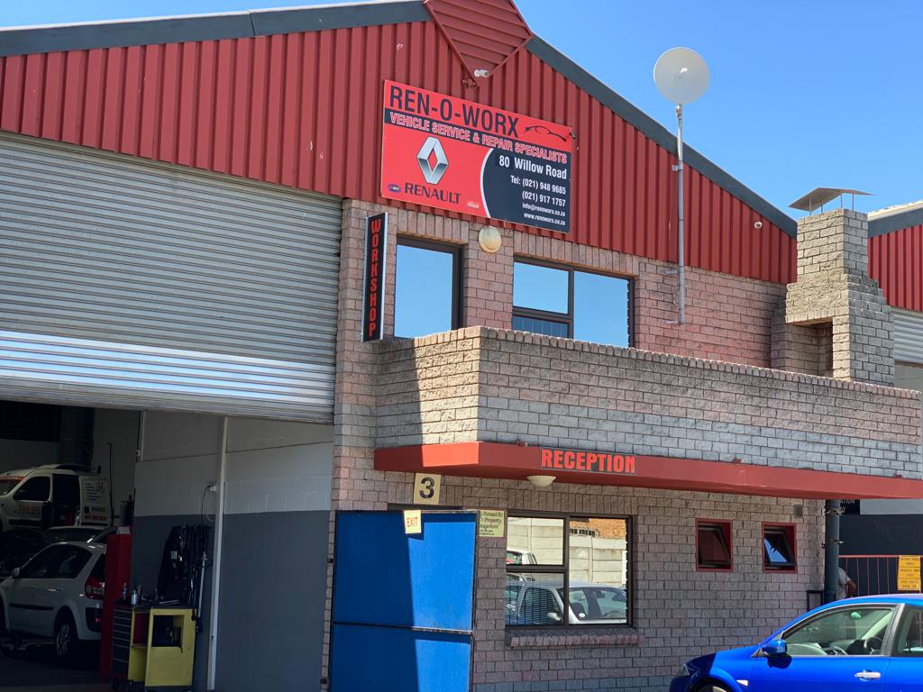 Ren-O-Worx photo 2455