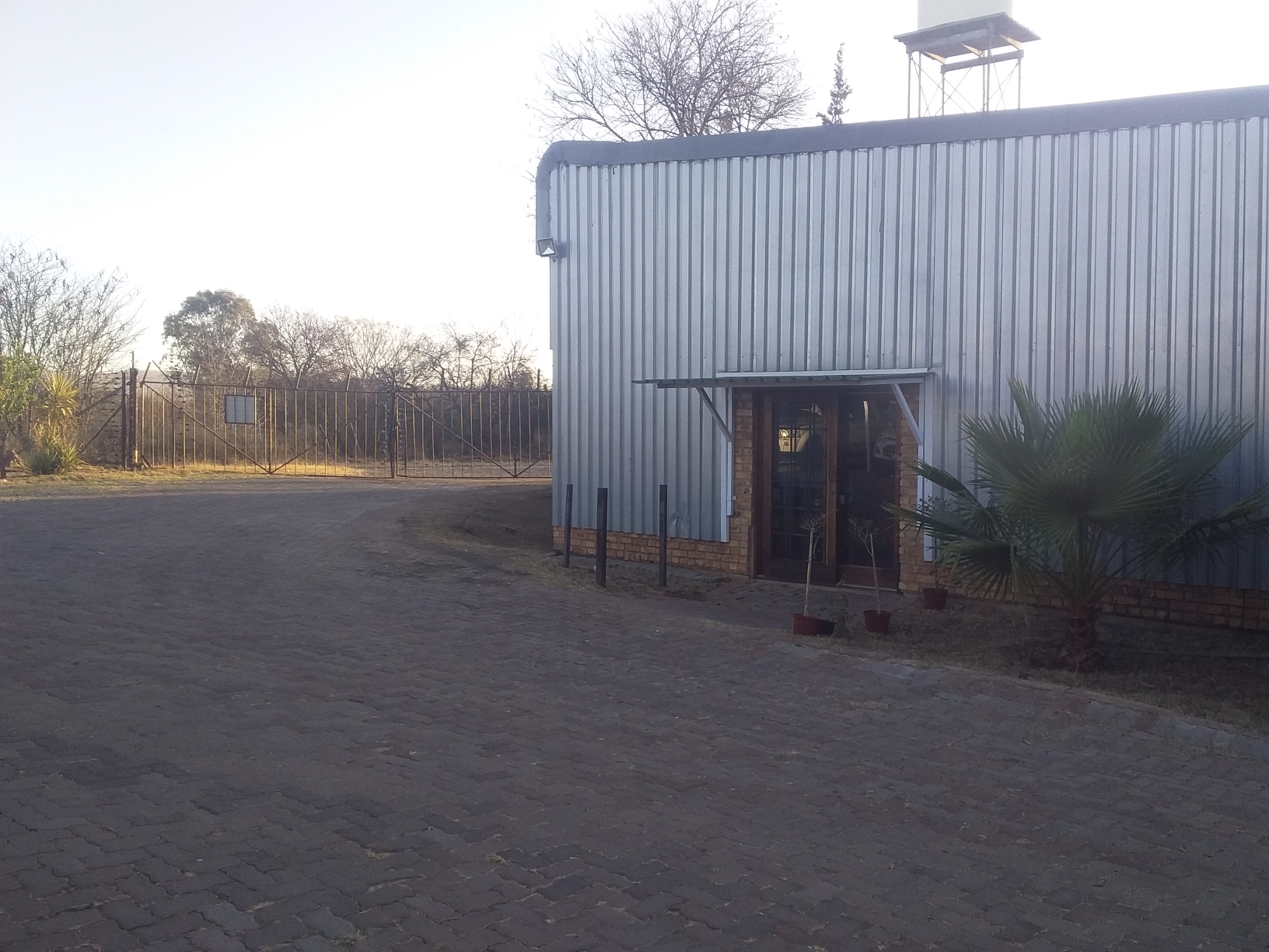 Rev N Roar Motor Services Pty Ltd picture